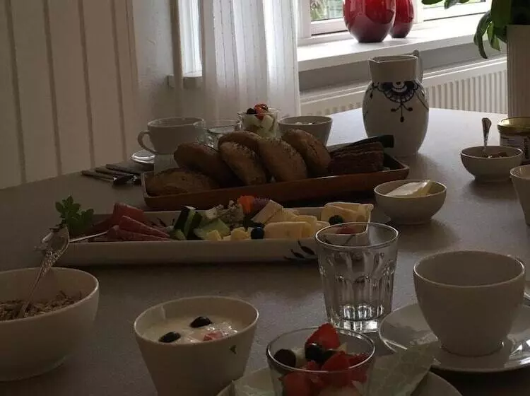 Heltoften Bed & Breakfast