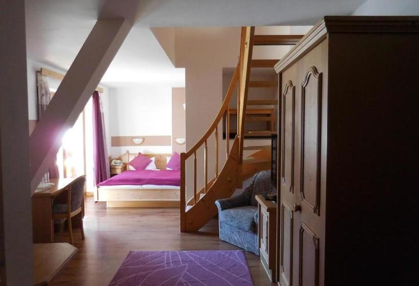 בית מלון כפרי Alpengarten