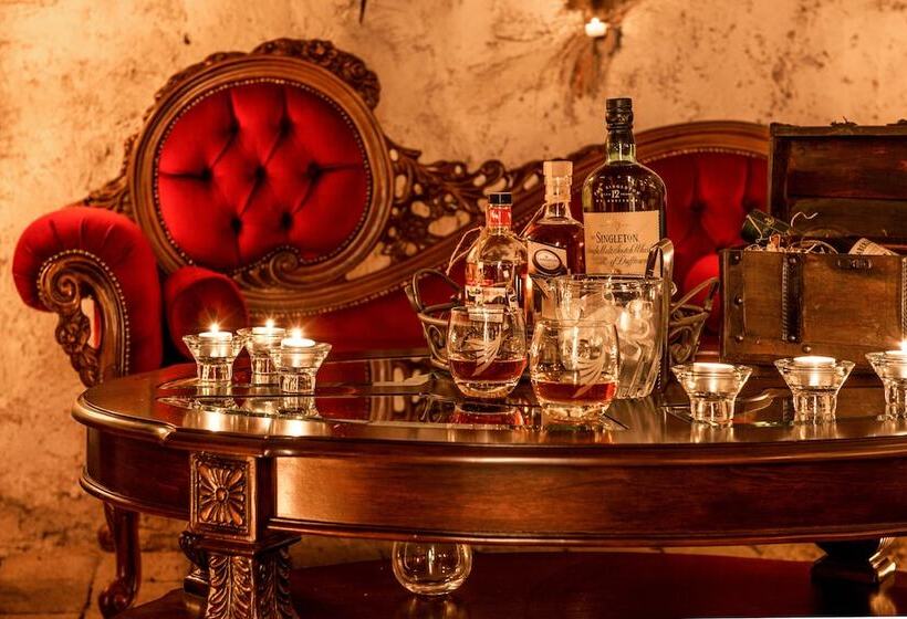 ホテル Bergkristall