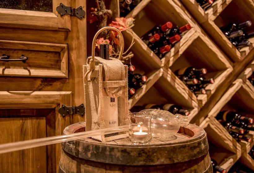 ホテル Bergkristall