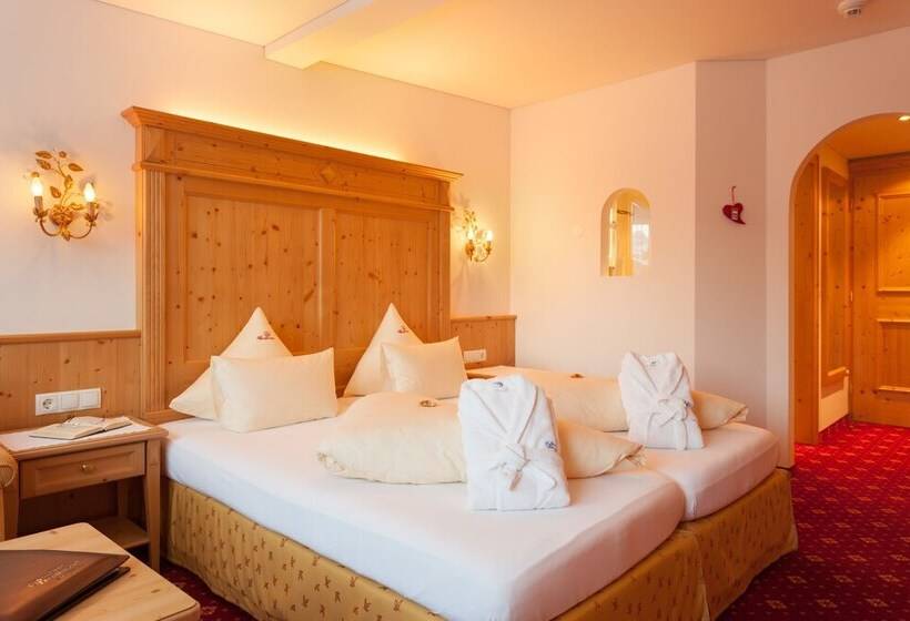 ホテル Bergkristall