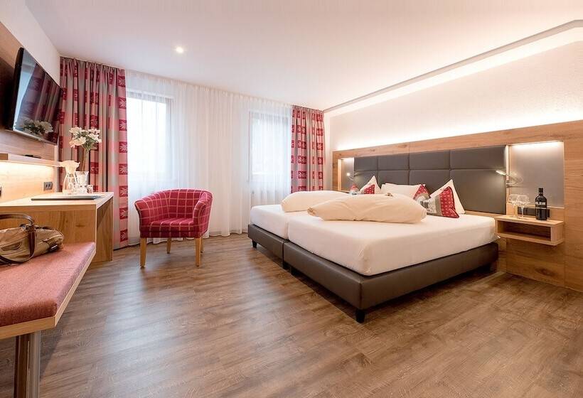 ホテル Bergkristall