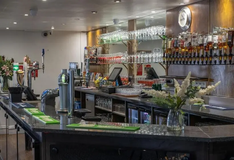 Hotelli Best Western The Plough