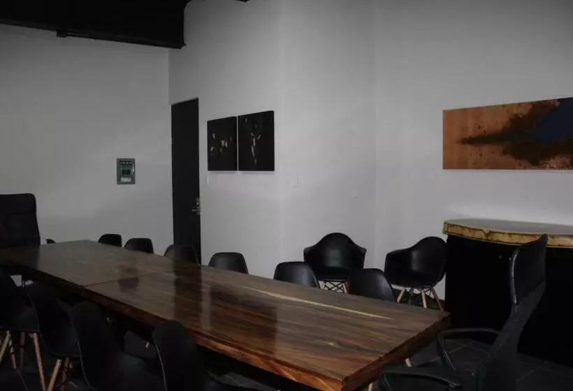 ホテル Homesuites Malecon