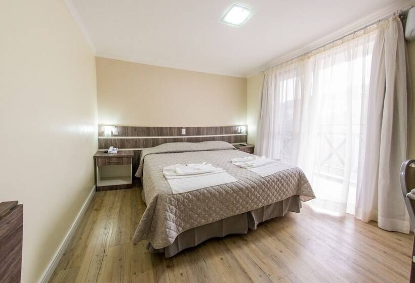 בית מלון כפרי Kirst