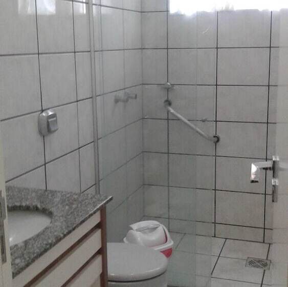 בית מלון כפרי Kirst