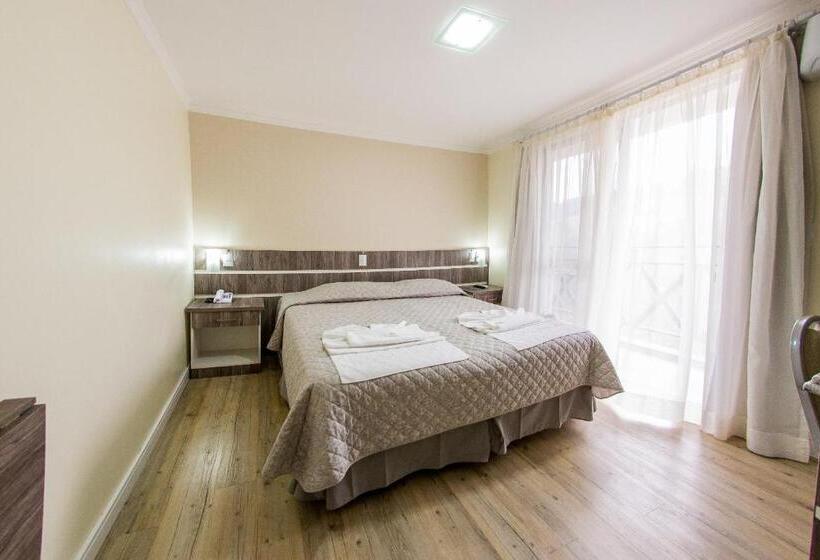 בית מלון כפרי Kirst