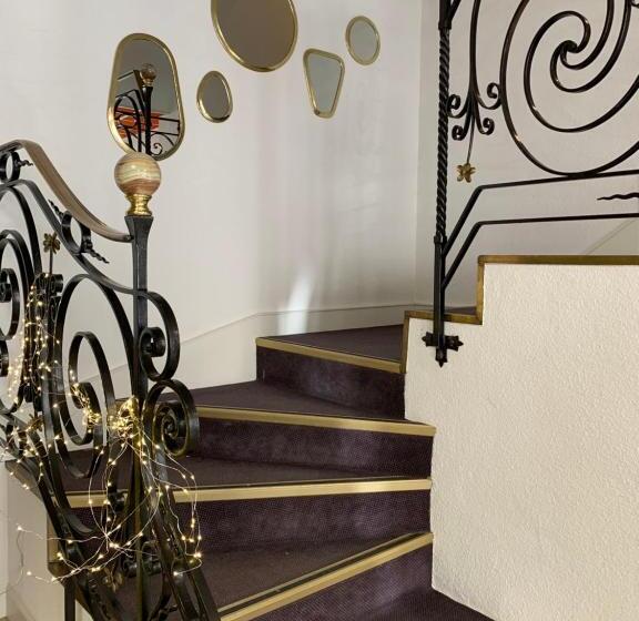 هتل Logis Hôtel Restaurant Lanex Amboise