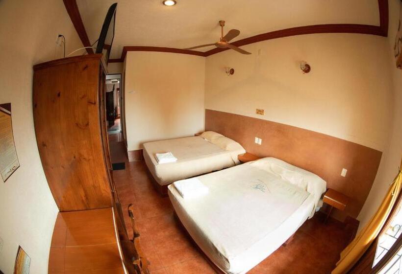 هتل & Suites Posada Molina