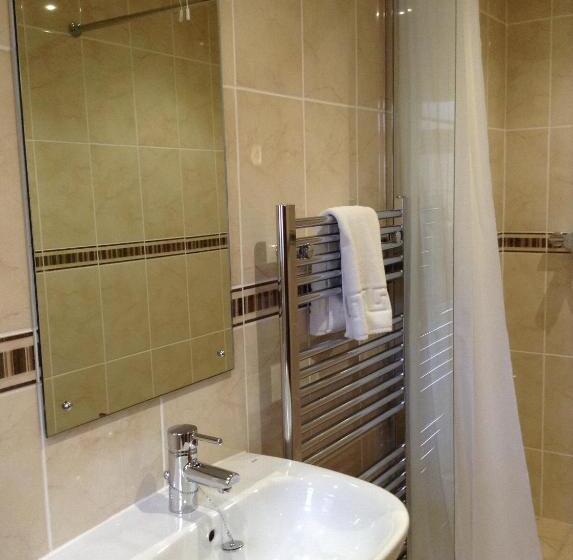 Отель The Crown