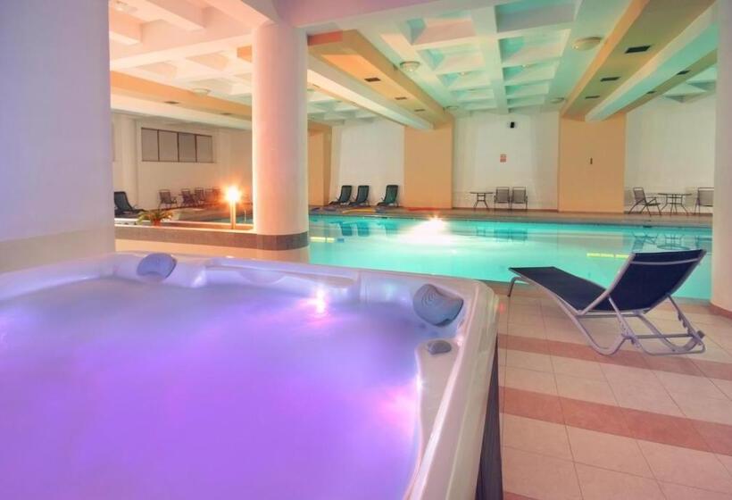 هتل Vila Teleconstructia