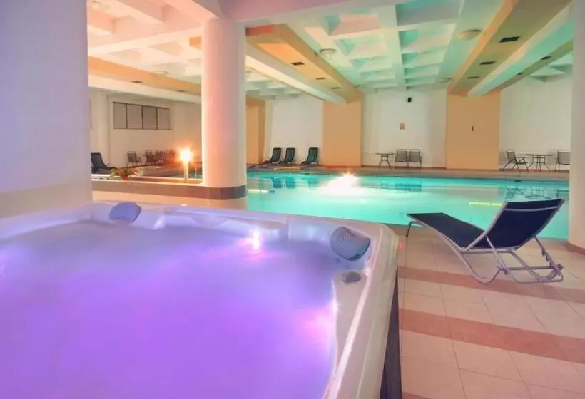 ホテル Vila Teleconstructia