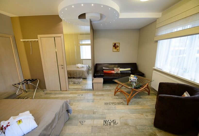 בית מלון כפרי Villa Lana