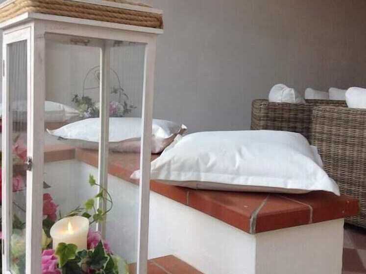 فندق Villa Toscana