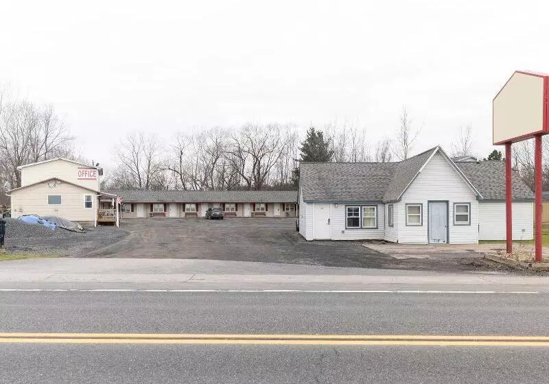 モーテル OYO Starlite Seneca Falls