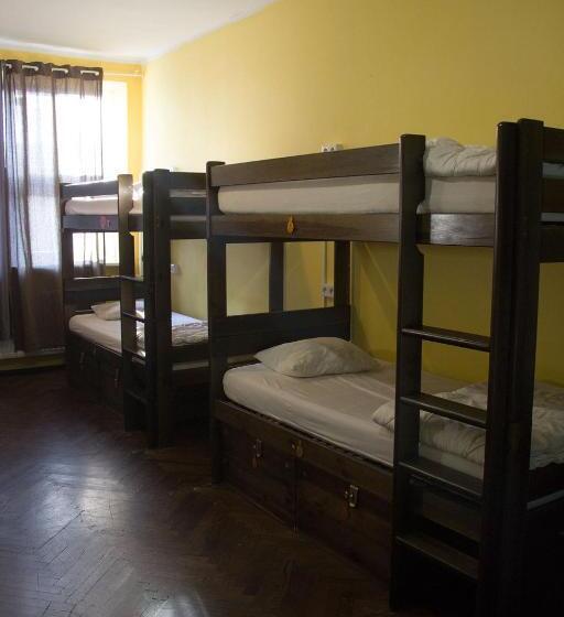 The Little Havana Party Hostel