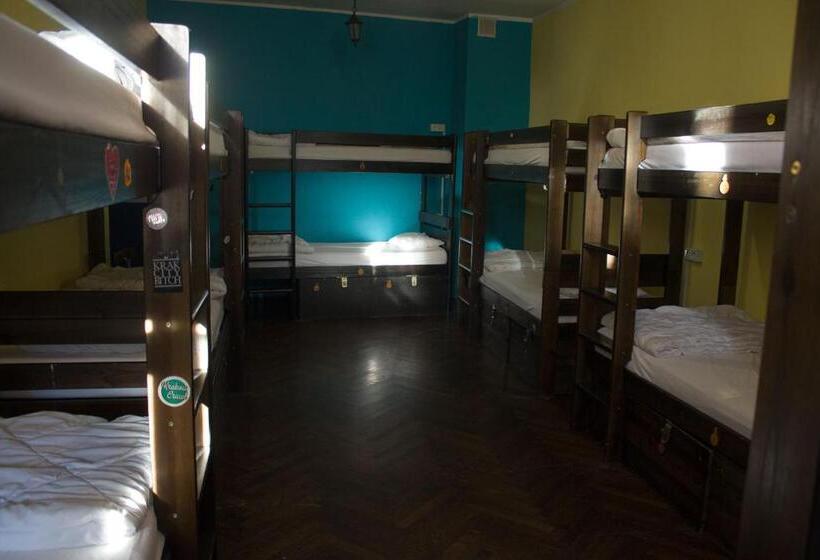 The Little Havana Party Hostel