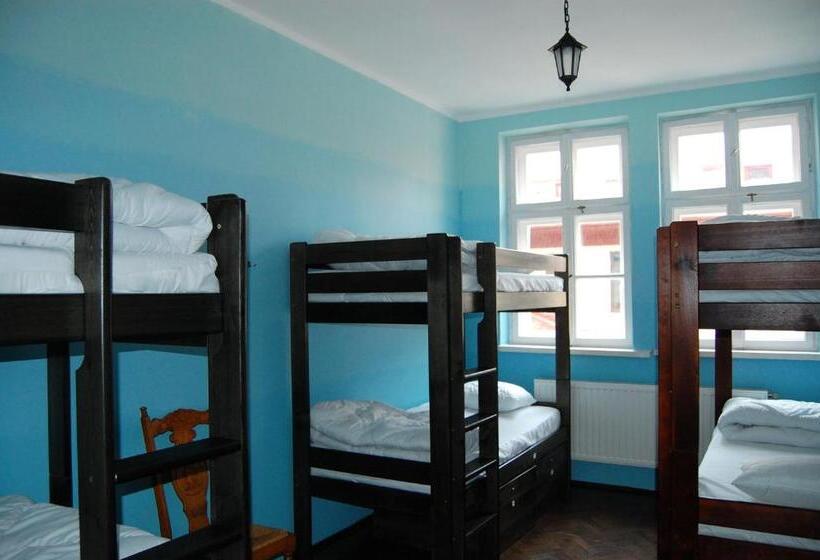 The Little Havana Party Hostel