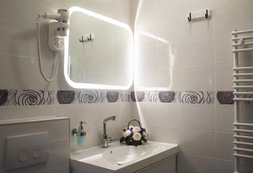 B&b Cool Centre Zagreb