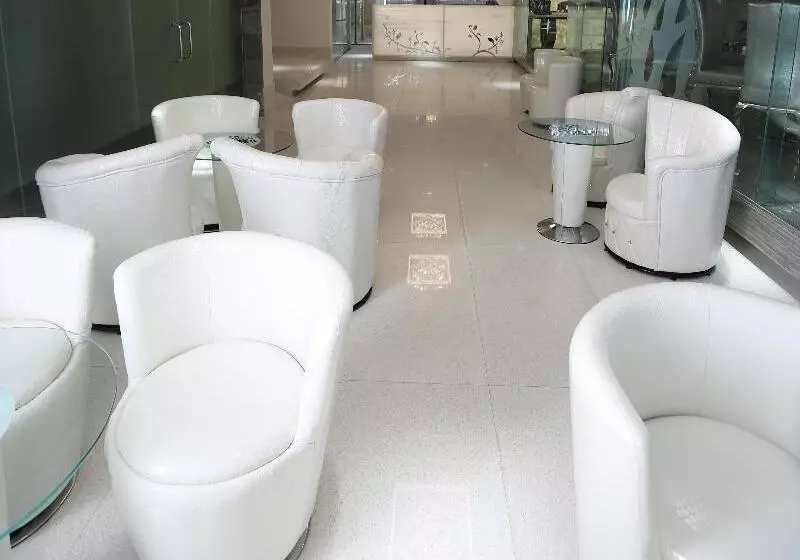 هتل Royal Residence Dhaka