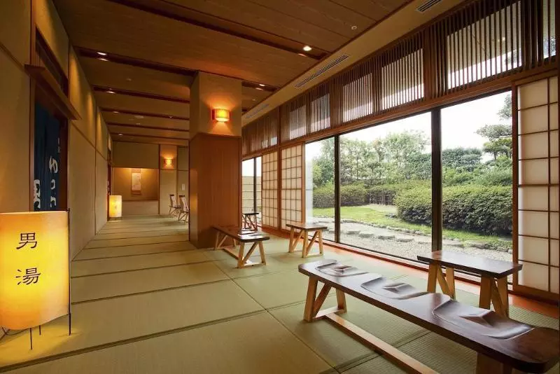 ホテル Dogo Prince