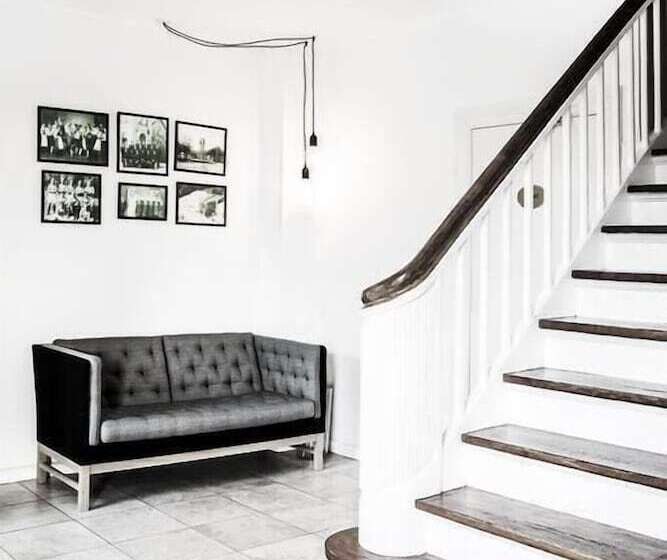 בית מלון כפרי Flinchs