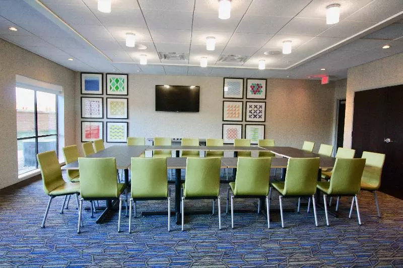 ホテル Holiday Inn Express & Suites   Kirksville   University Area, An Ihg