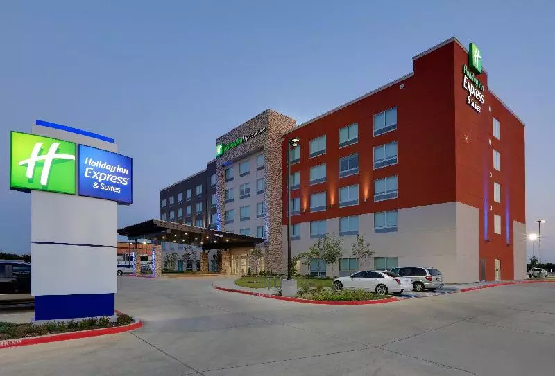 ホテル Holiday Inn Express & Suites   Dallas Nw Hwy   Love Field, An Ihg