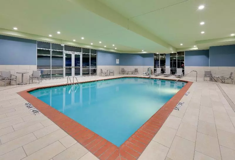 ホテル Holiday Inn Express & Suites   Dallas Nw Hwy   Love Field, An Ihg
