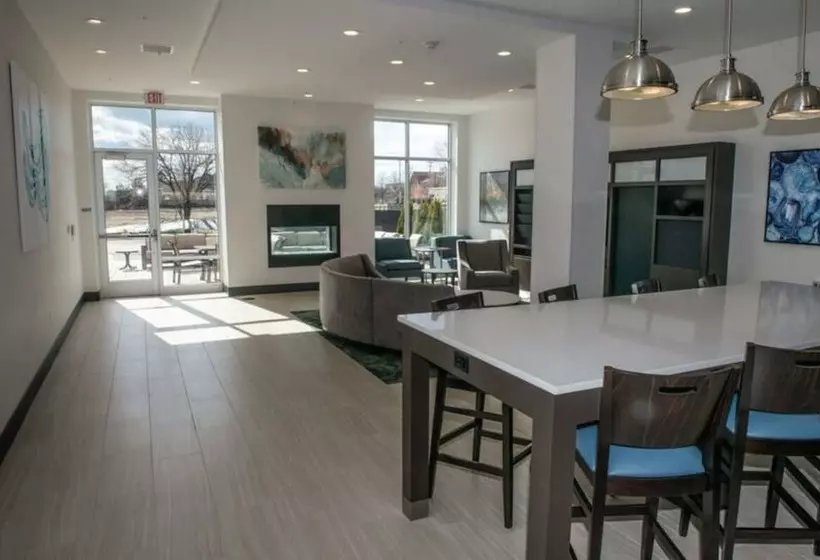 Hotelli Holiday Inn & Suites   Farmington Hills   Detroit Nw, An Ihg