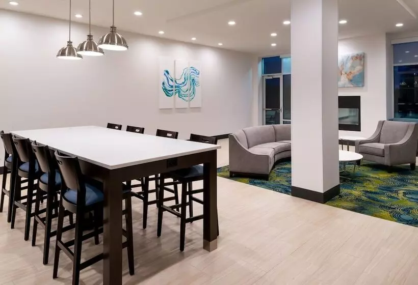 Hotelli Holiday Inn & Suites   Farmington Hills   Detroit Nw, An Ihg