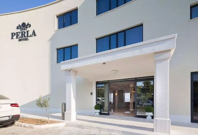 Hotelli Perla