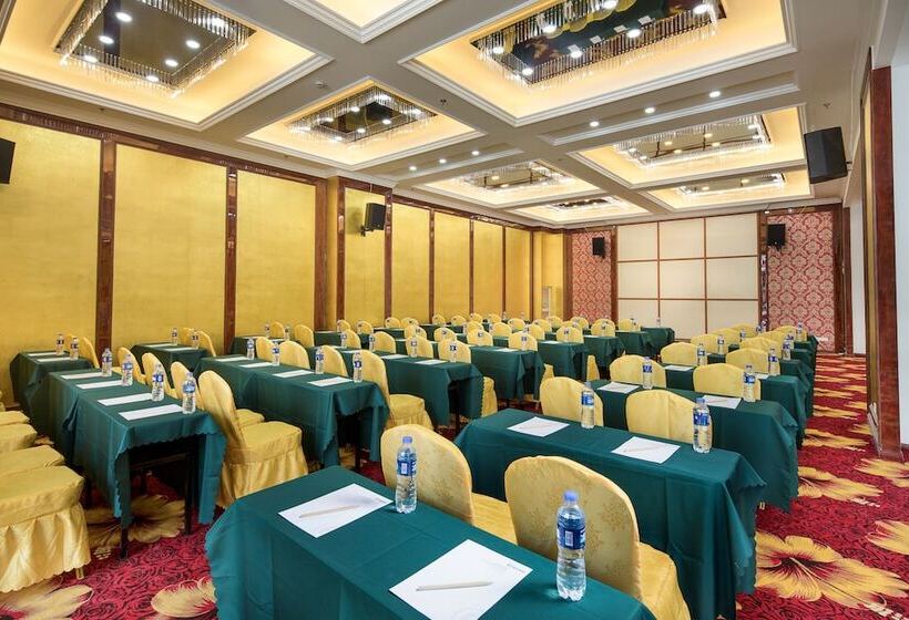 호텔 Ramada Encore Shanghai Pudong