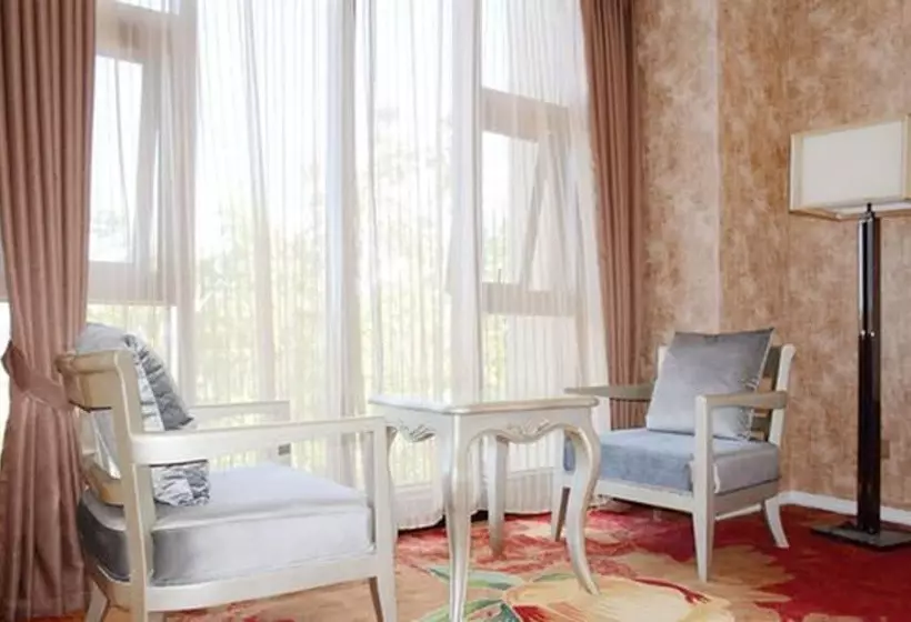 هتل Ramada Encore Shanghai Pudong