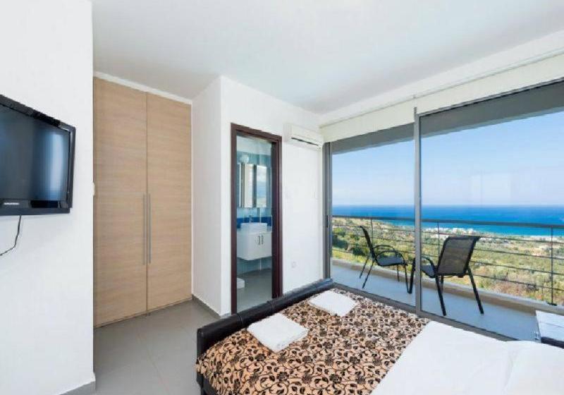 בית מלון כפרי Villa Calypso