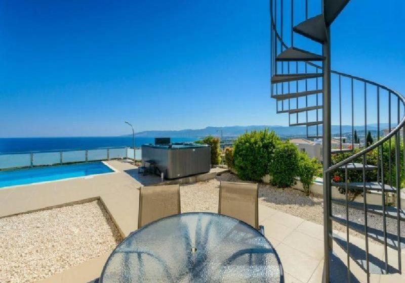 בית מלון כפרי Villa Calypso