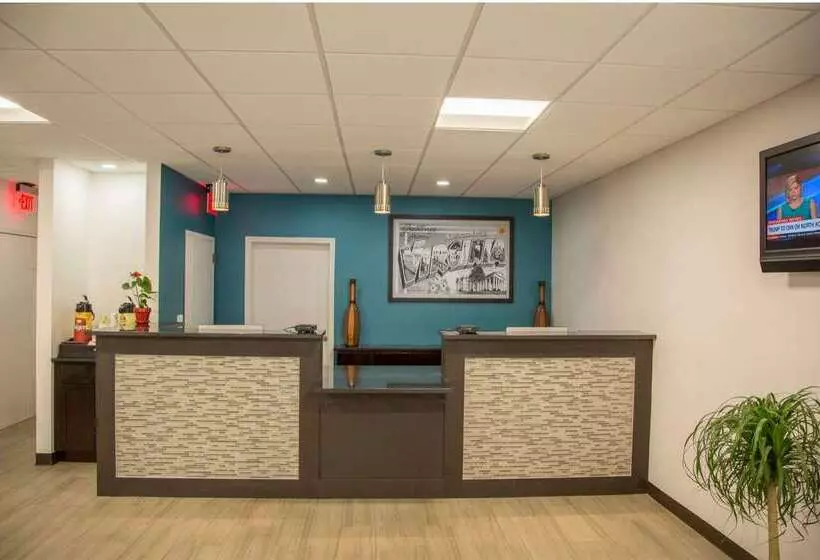 Motelli Super 8 By Wyndham Westend Alexandria,va Washington Dc Area