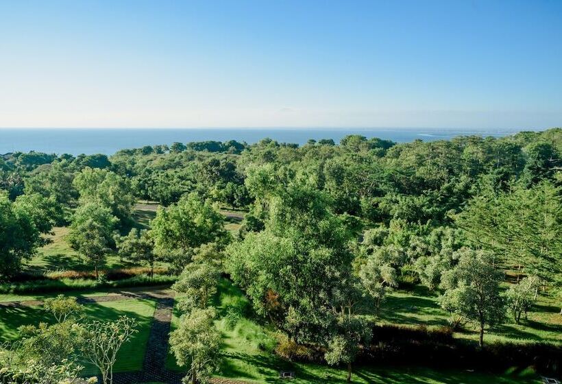 Luxury Apartment At Ayana Residences