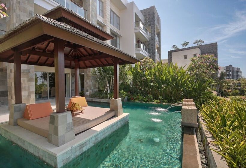 Luxury Apartment At Ayana Residences