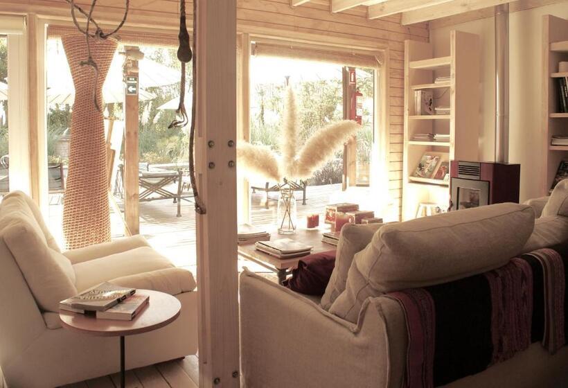 تختخواب و صبحانه Barrica Lodge