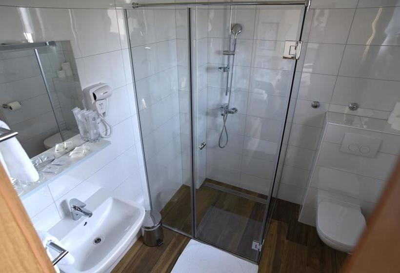 צימר Rooms Barba Niko Near Zagreb Airport