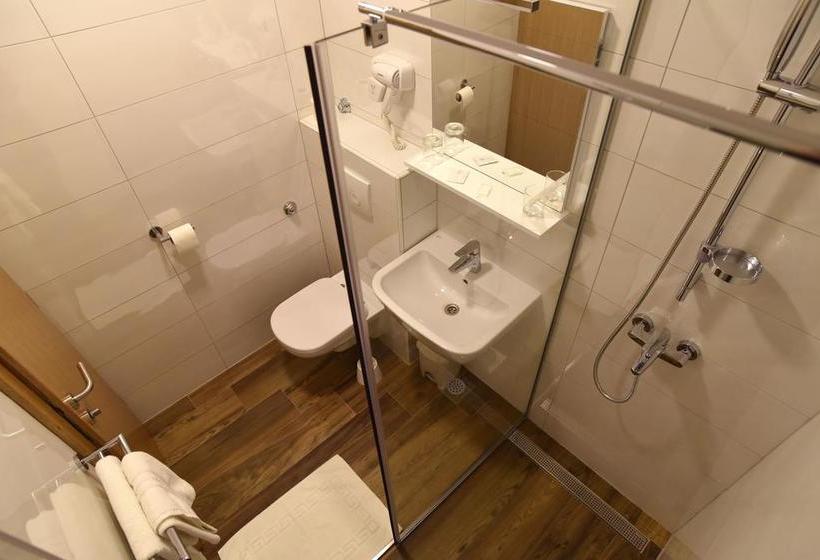 צימר Rooms Barba Niko Near Zagreb Airport