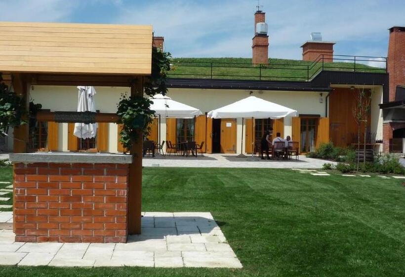 住宿加早餐  Bed&breakfast Vinarija Coner