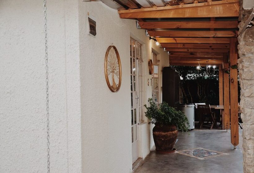 ベッドアンドブレックファースト Malcolm Lodge