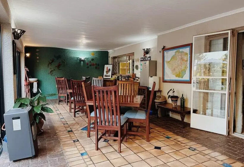 تختخواب و صبحانه Malcolm Lodge