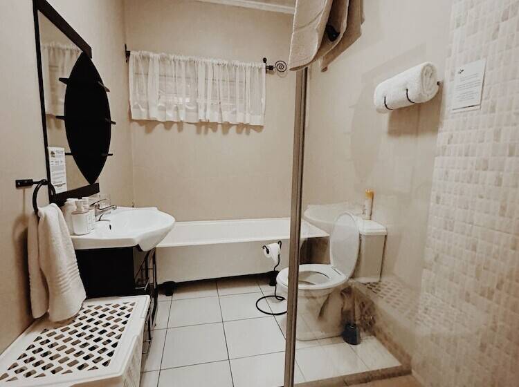 ベッドアンドブレックファースト Malcolm Lodge