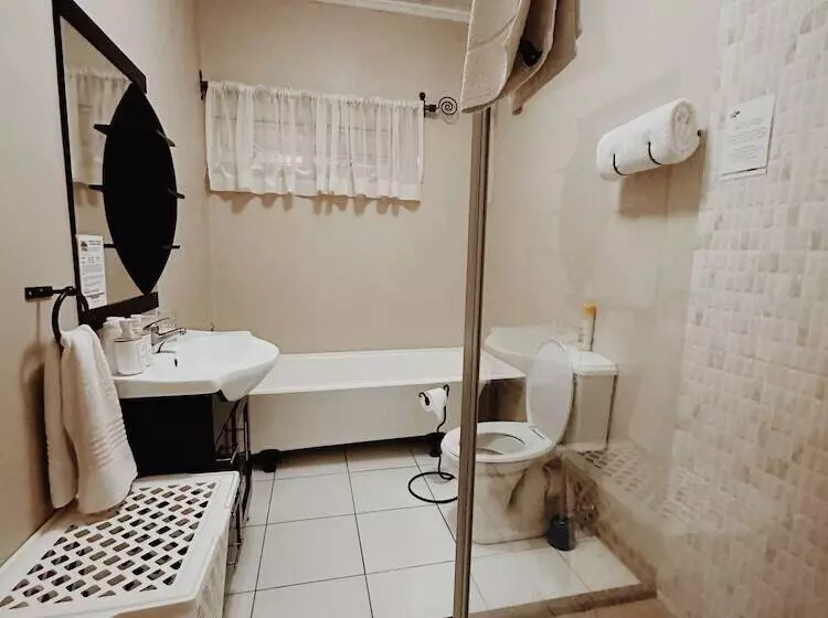 تختخواب و صبحانه Malcolm Lodge