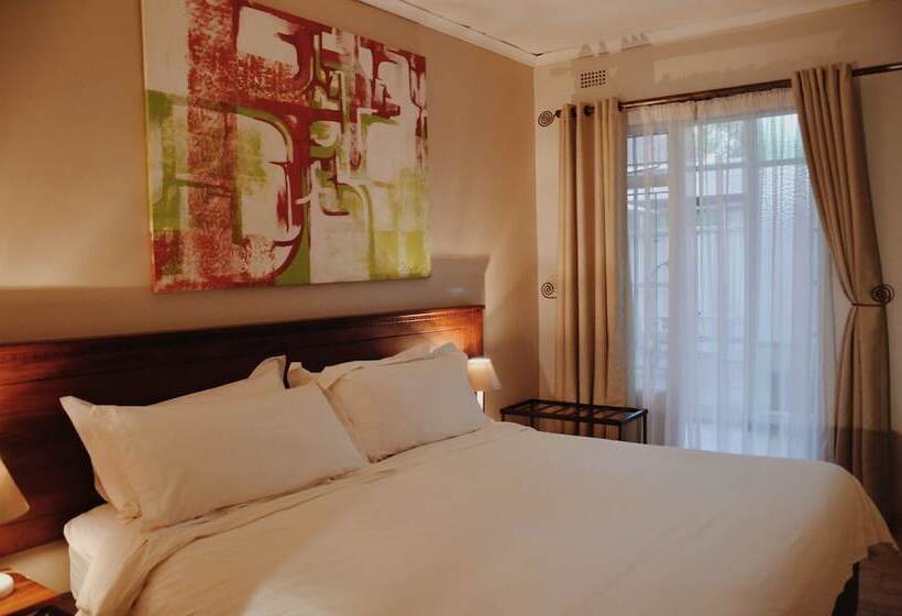 ベッドアンドブレックファースト Malcolm Lodge