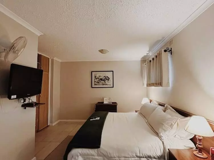 تختخواب و صبحانه Malcolm Lodge