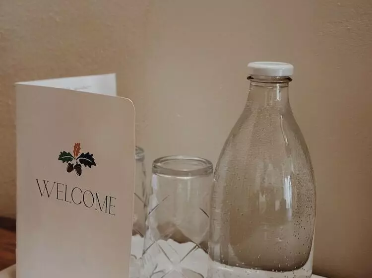 تختخواب و صبحانه Malcolm Lodge